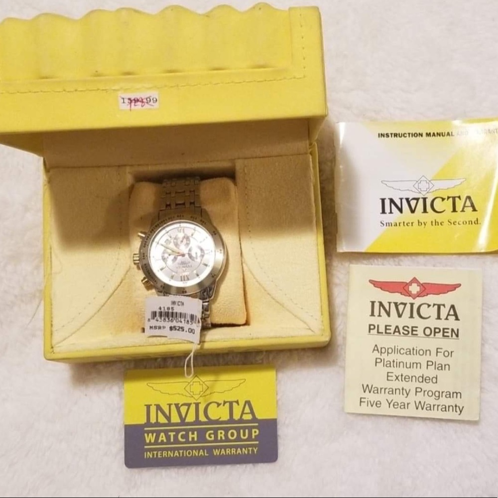 INVICTA Watch chronograph